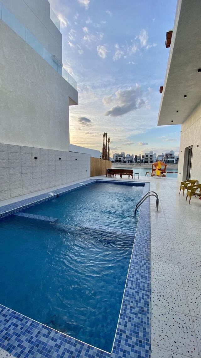 اليونانى